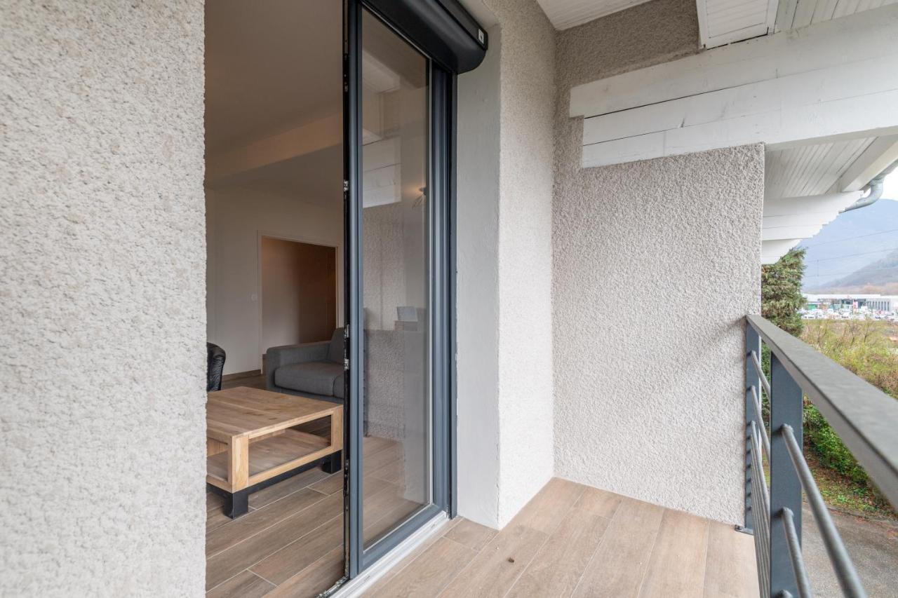 Appartement De Standing 阿尔贝维尔 外观 照片