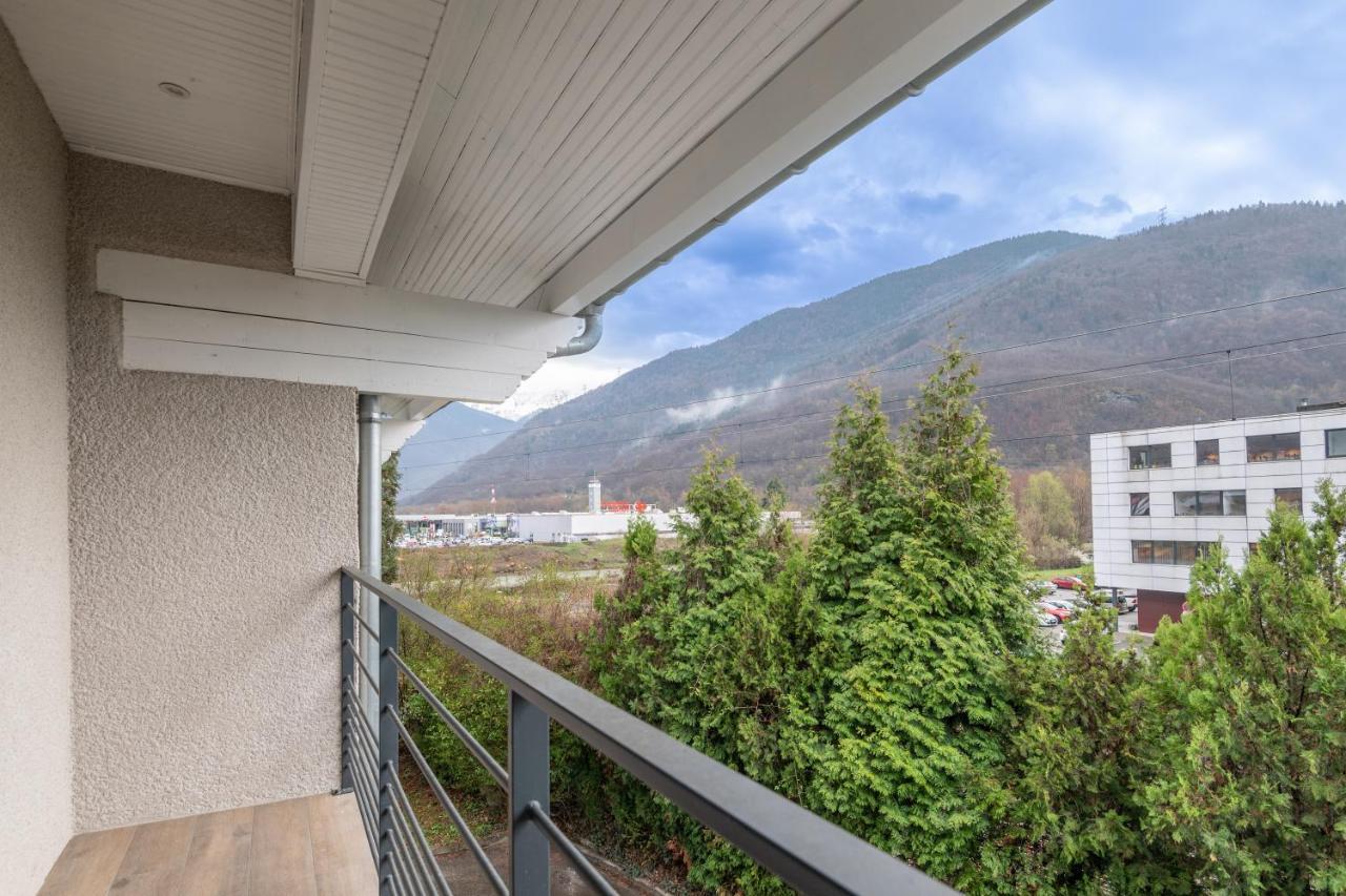 Appartement De Standing 阿尔贝维尔 外观 照片